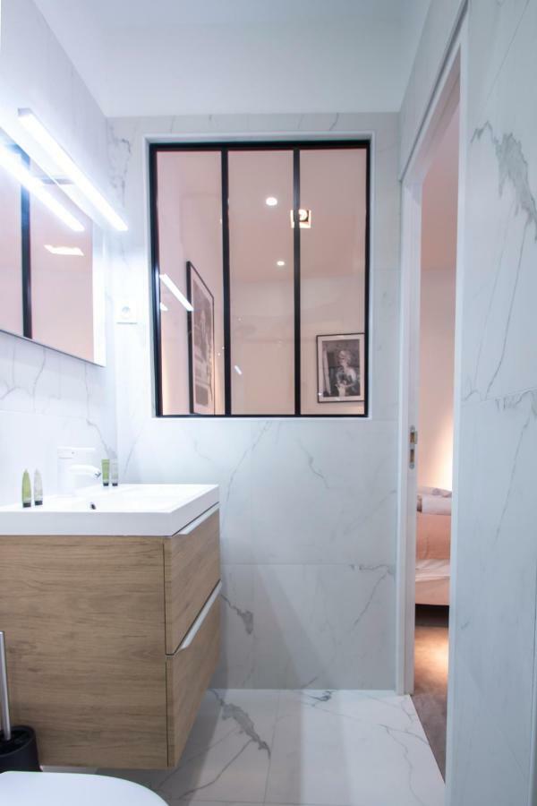 Dreamyflat - Eiffel Tower Apartment Paris